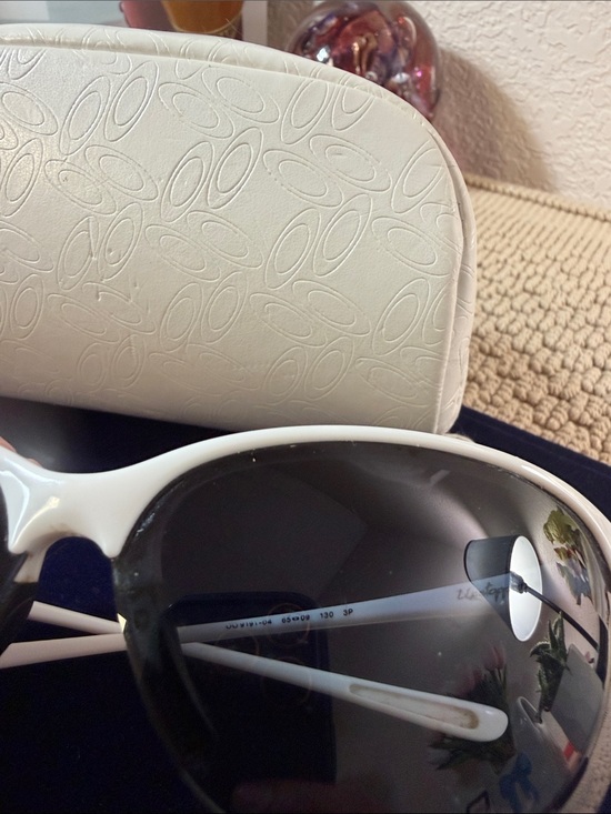 Oakley Unstoppable OO9191-04 White Sunglasses Black Iridium Lens Italy w/ Case main image 6